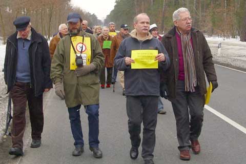 Waldsterben: Schulzendorfer protestieren!