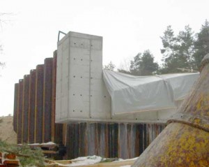 bereits im Bau: Eisenbahnbrückenpfeiler