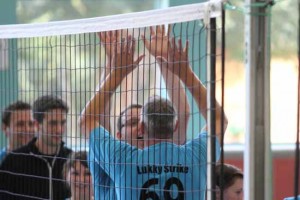 Tag der deutschen Einheit: Fünfzig Volleyball Teams kämpften aus Spaß und um den Dahme – Pokal.