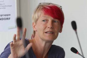 Christine Schütz : „In Anbetracht der Schwerstbetroffenheit von Schulzendorf und im Interesse unserer Gesundheit, sollten alle Unterschriftsberechtigten das Volksbegehren unterstützen!“ (Foto: Wolff)