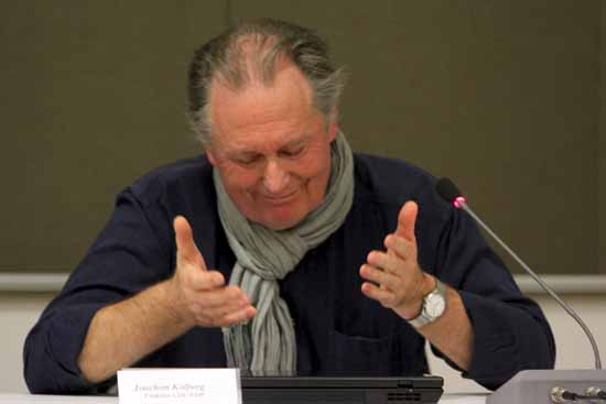 Joachim Kolberg (CDU) gibt die Hoffnung auf Besserung nicht auf. Von der viel versprochenen Transparenz spürte er bislang wenig. (Foto: Wolff)