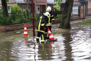 Schulzendorfs Feuerwehr ist nun auch noch Abflussnotdienst!