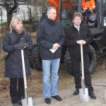 Die Straßenbau Macher(von links): Frank Wendrich (TRP GmbH), Bauamtsleiterin Undine Nulle, Bürgermeister Markus Mücke, Frank Kidszun (B&K Verkehrsbau), Wilfried Gromotka (RAKW GmbH)
