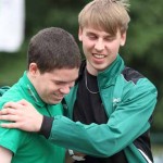 Und seine Mitspieler freut es auch!