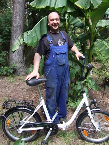 Heiko Rosemann will sein Rad verkaufen und der Erlös für Kinder Malzeug spenden.